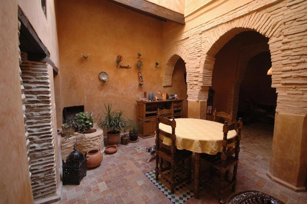Riad Felloussia Μεκνές Εξωτερικό φωτογραφία