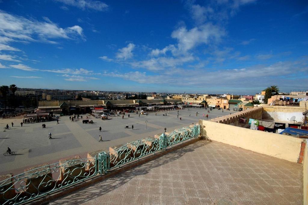 Riad Felloussia Μεκνές Εξωτερικό φωτογραφία