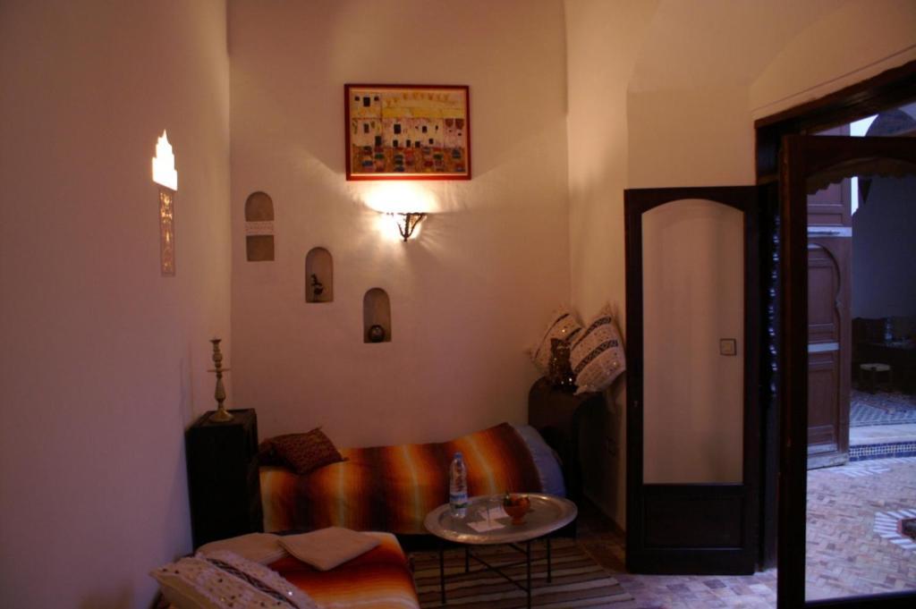 Riad Felloussia Μεκνές Δωμάτιο φωτογραφία